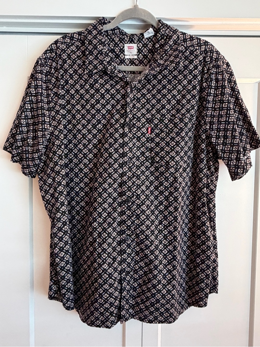 Levi's Men’s Navy Patterned Short-Sleeve Shirt